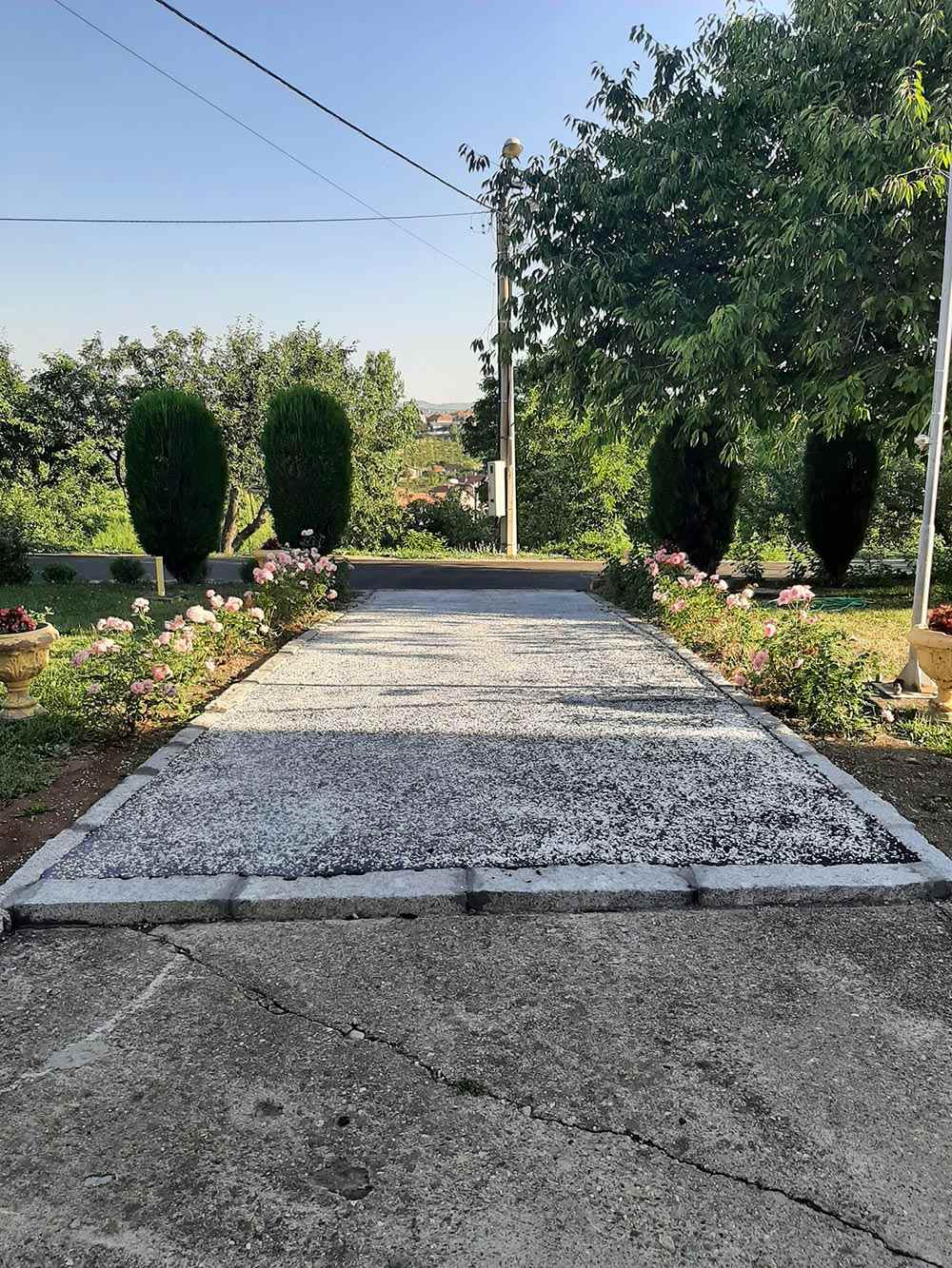 Uredjenje staza oko manastira Rajinovac 5